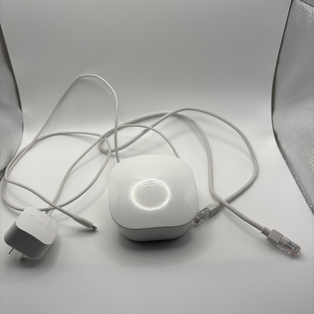 Eero Mesh J010001 AC Dual-Band Wi-Fi 5 Router - White w/ Power Cable